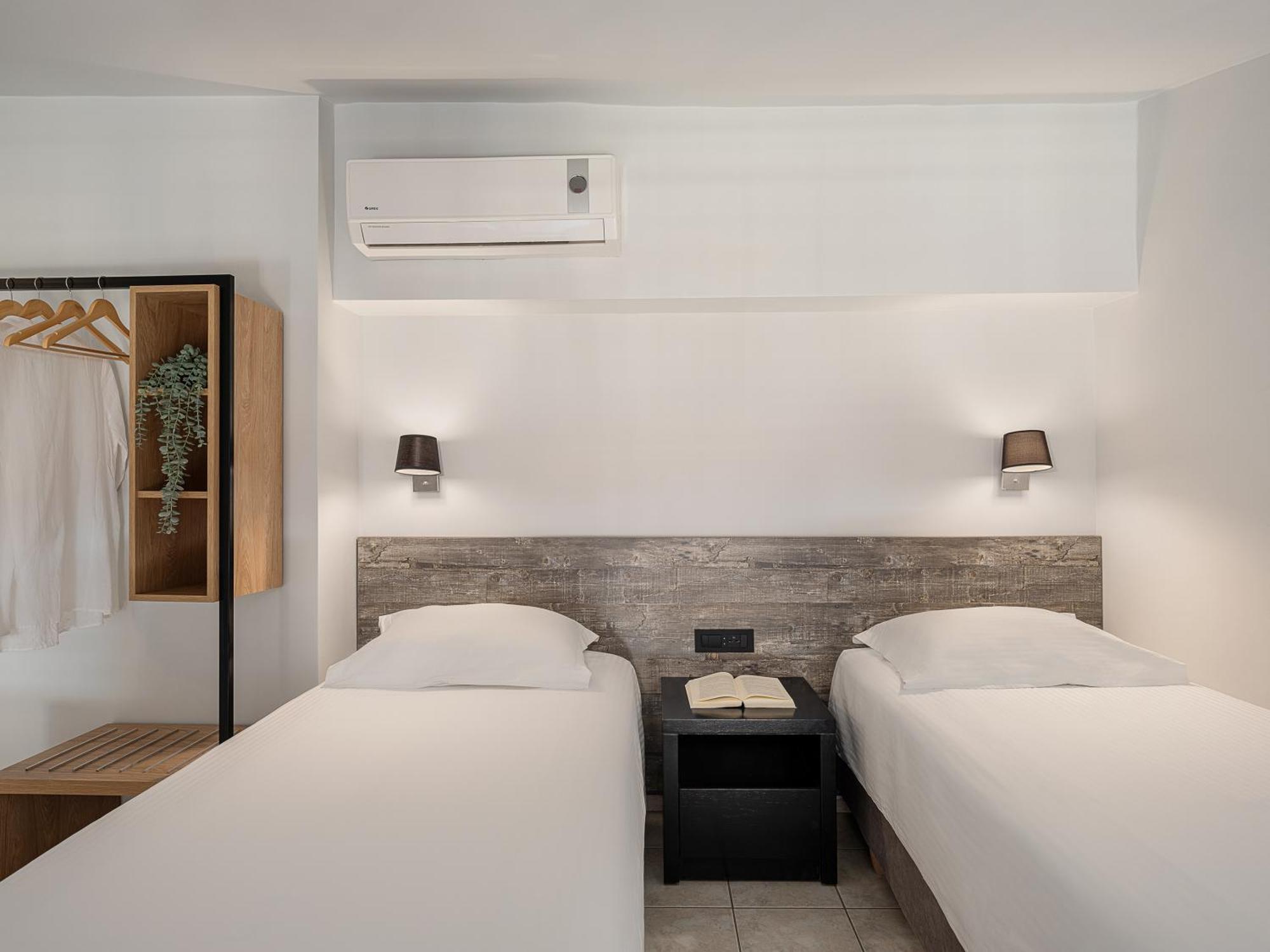 Alexia Beach Hotel Агия-Марина Экстерьер фото