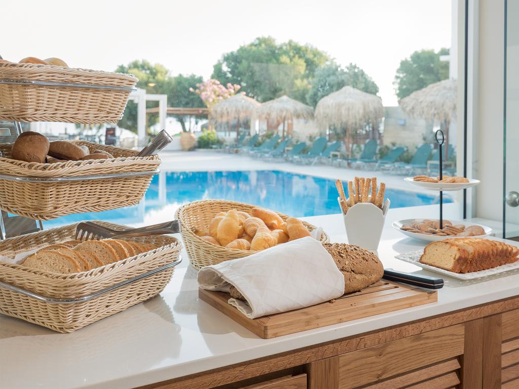 Alexia Beach Hotel Агия-Марина Экстерьер фото